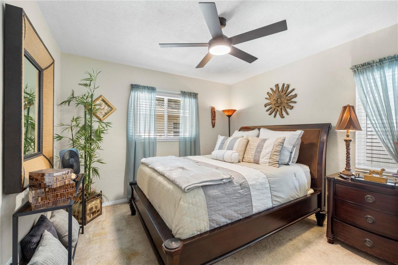 8187 23rd Avenue N, Saint Petersburg, FL 33710 Photo