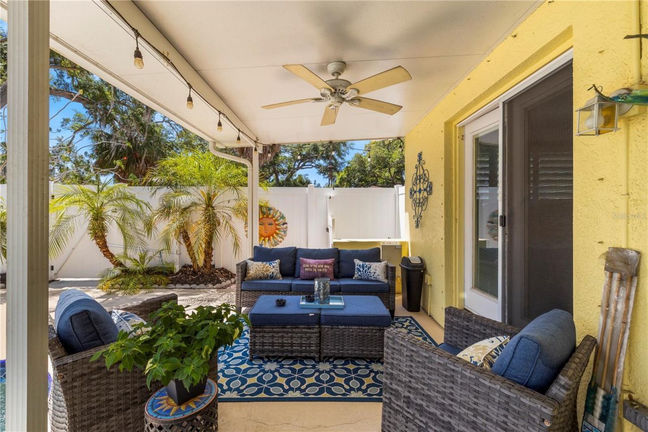 8187 23rd Avenue N, Saint Petersburg, FL 33710 Photo