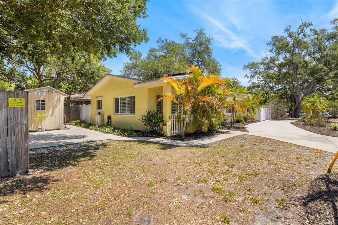 8187 23rd Avenue N, Saint Petersburg, FL 33710 Photo