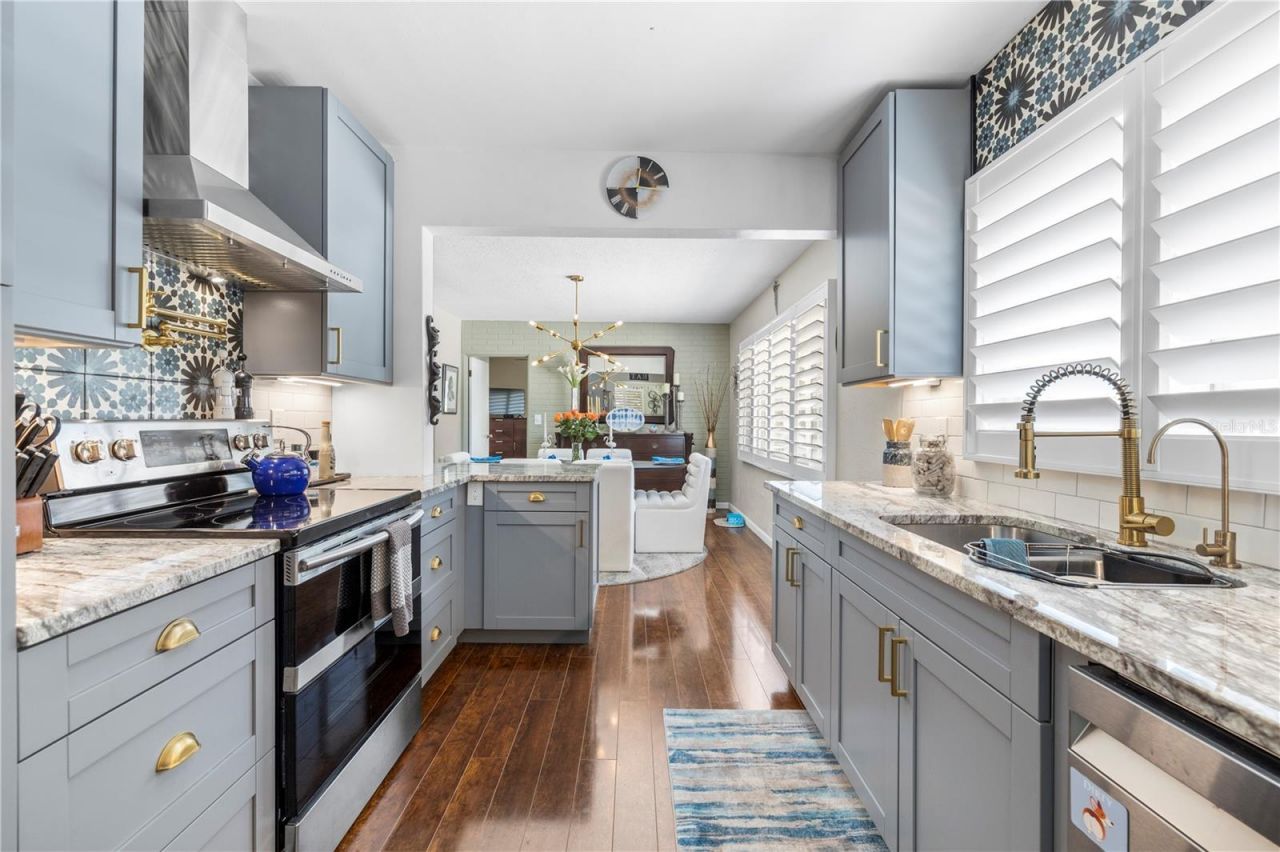 8187 23rd Avenue N, Saint Petersburg, FL 33710 Photo