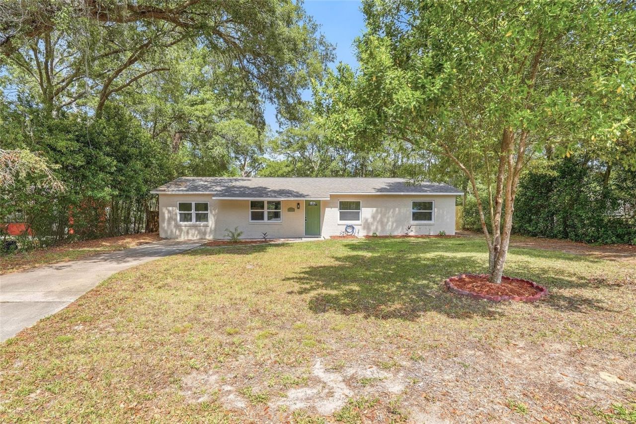 6040 Knollwood Dr, Ridge Manor, FL 33523 Photo