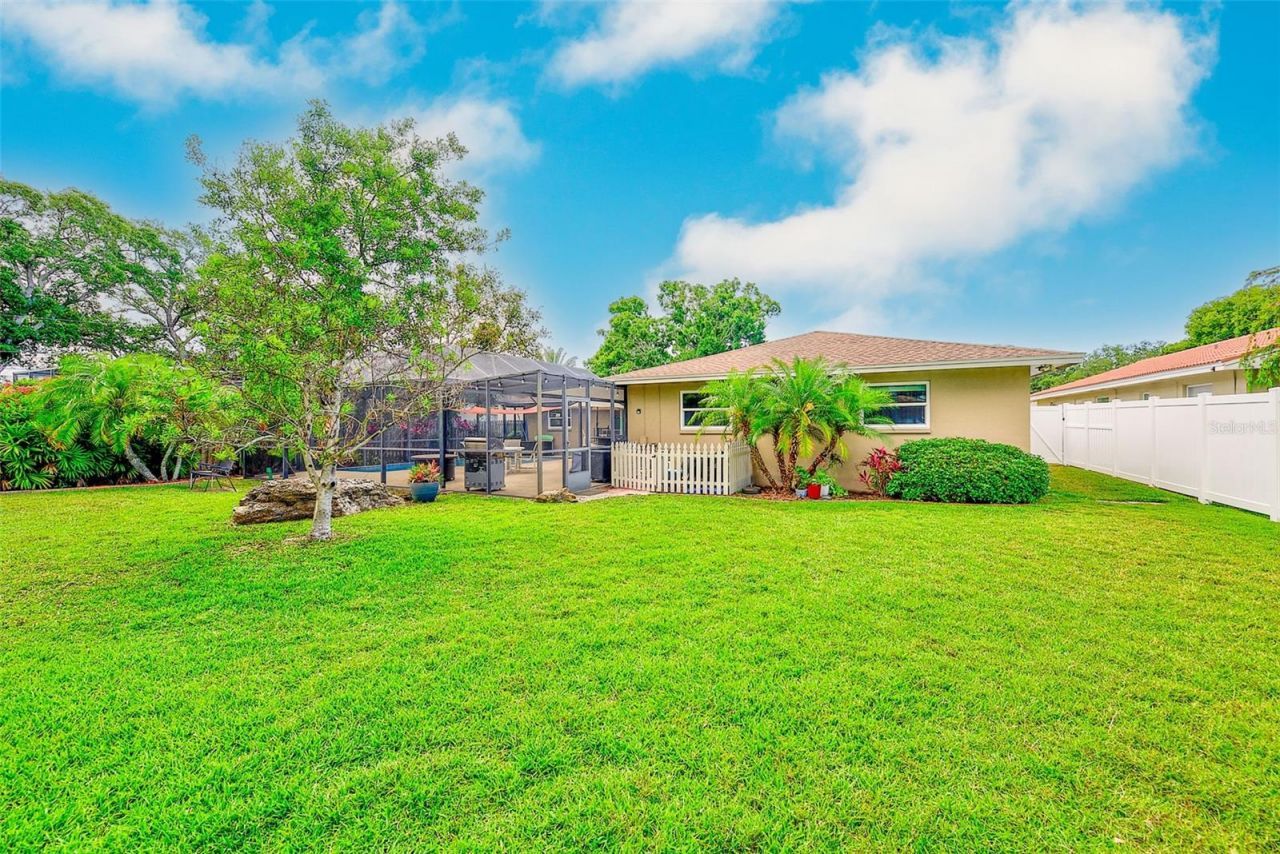 14339 110th Terrace, Largo, FL 33774 Photo
