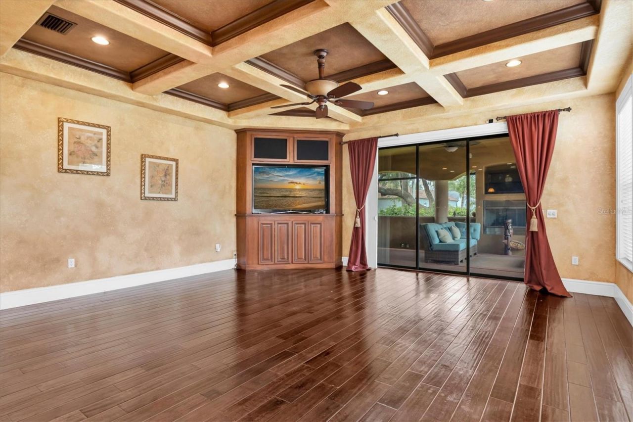 1067 Ashland Avenue, Tarpon Springs, FL 34689 Photo