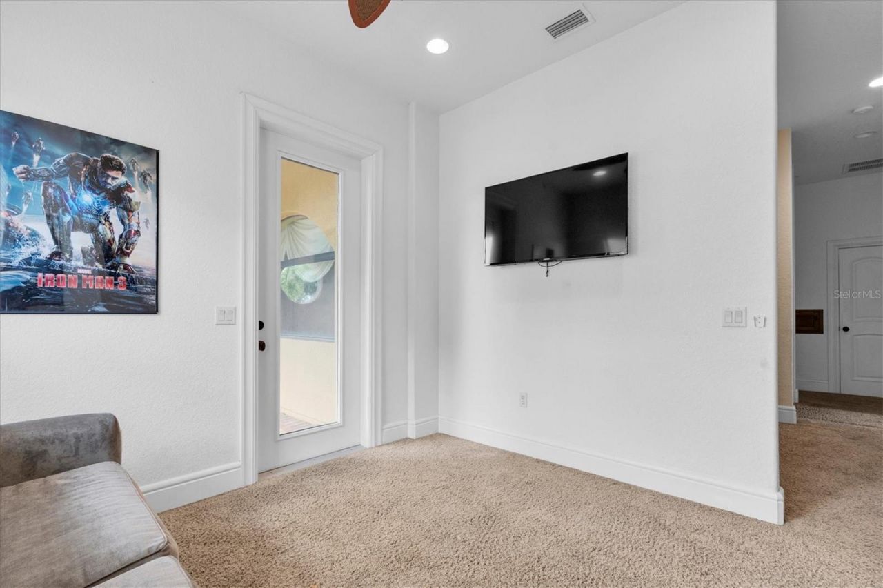 1067 Ashland Avenue, Tarpon Springs, FL 34689 Photo