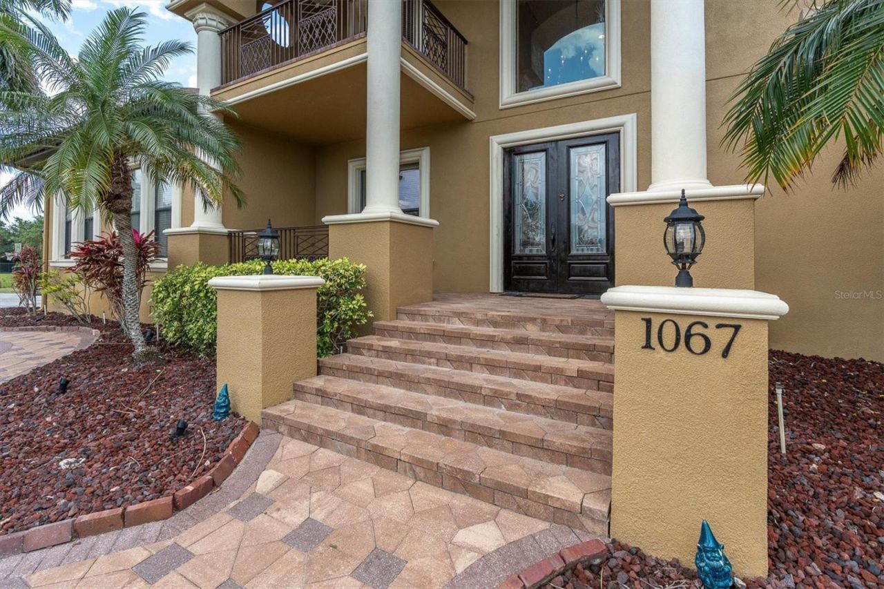 1067 Ashland Avenue, Tarpon Springs, FL 34689 Photo