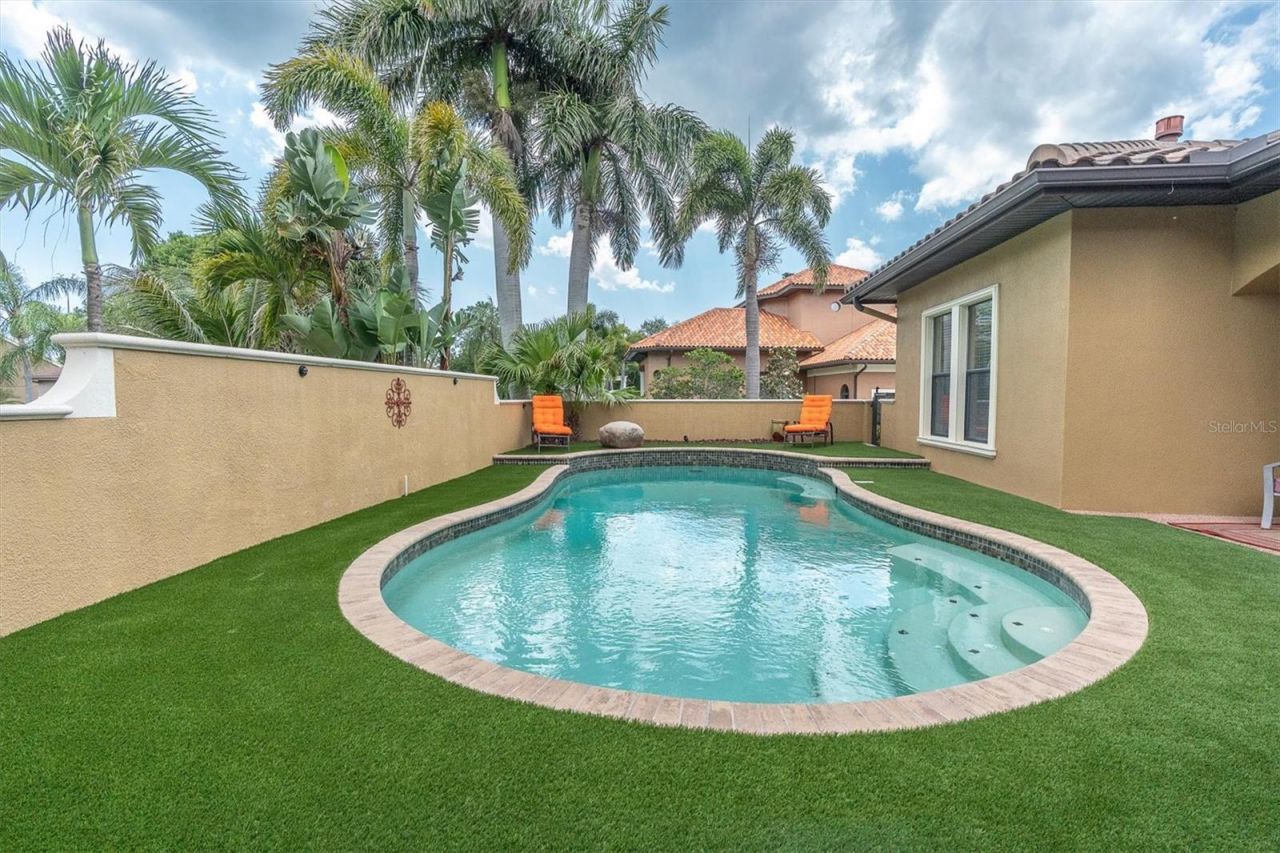 1067 Ashland Avenue, Tarpon Springs, FL 34689 Photo