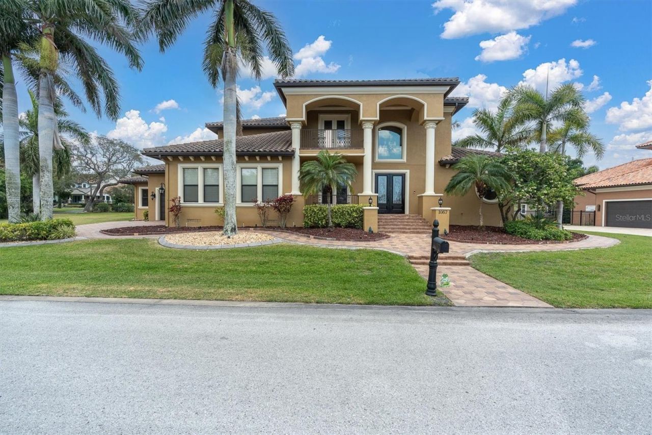 1067 Ashland Avenue, Tarpon Springs, FL 34689 Photo