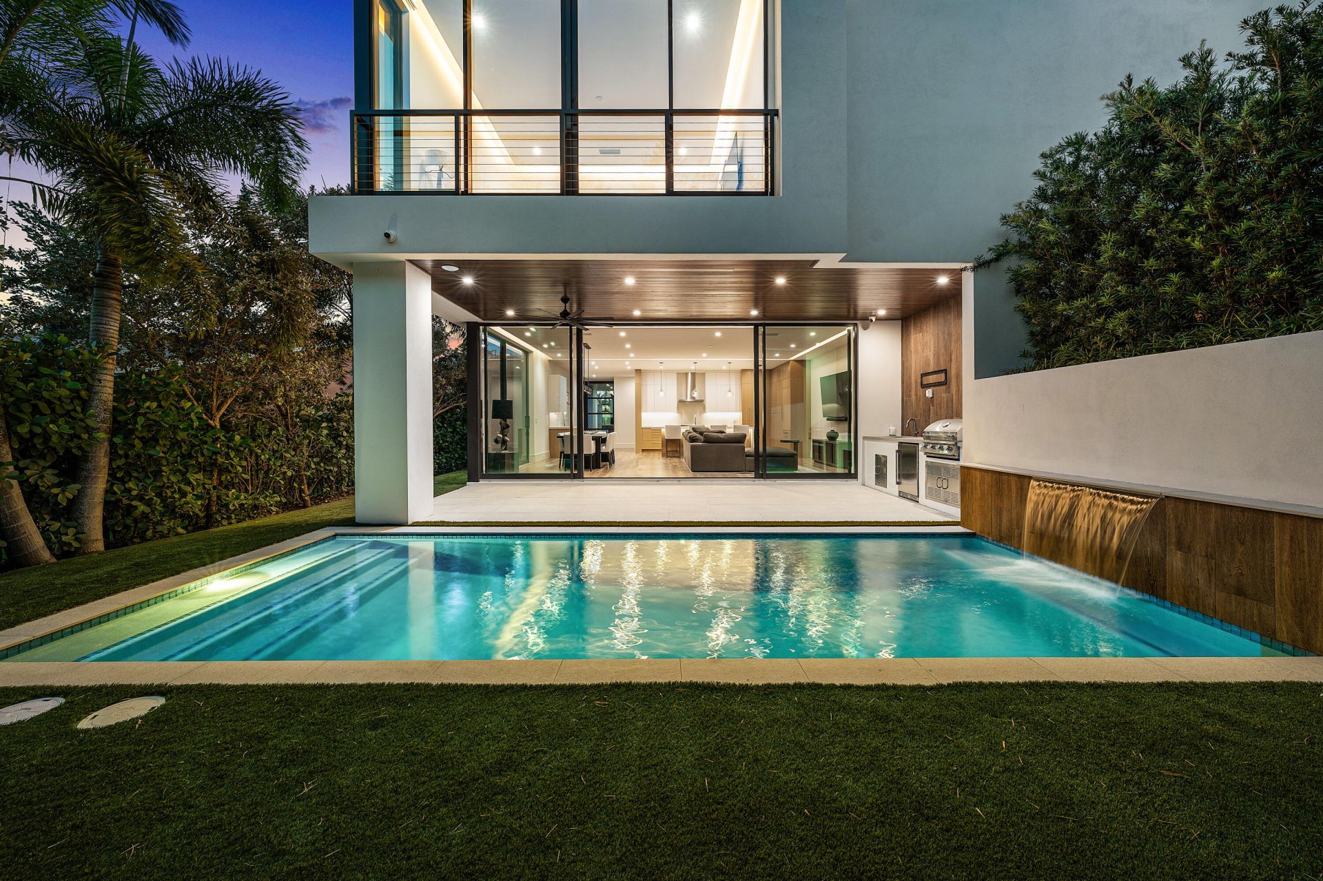 320 NE Wavecrest Way, Boca Raton, FL 33432 Photo