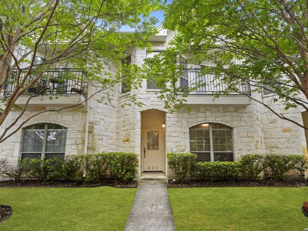 424 HERFF ST, Unit 424, Boerne, TX 78006