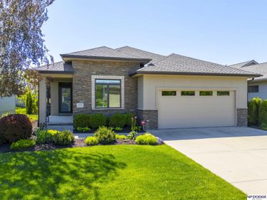 12705 Scott Street , Omaha, NE 68142