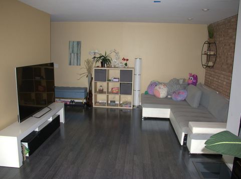 Main Photo