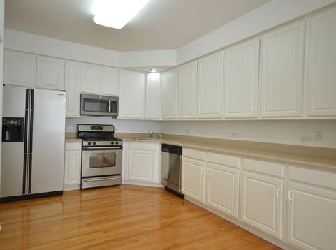 Main Photo