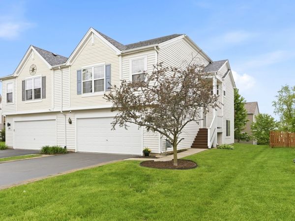 2501 Timber Springs Drive , Joliet, IL 60432