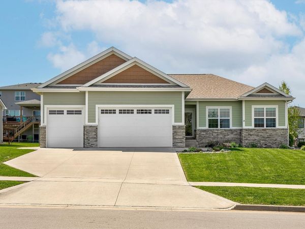5270 Bulldog Avenue, Van Meter, IA 50261