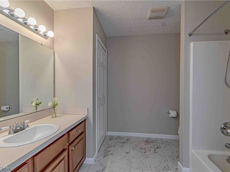 6735 Columbine Court, Middleburg Heights, OH 44130 Photo 20