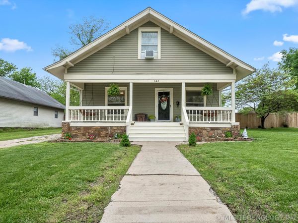 602 S Bixby Street , Sapulpa, OK 74066
