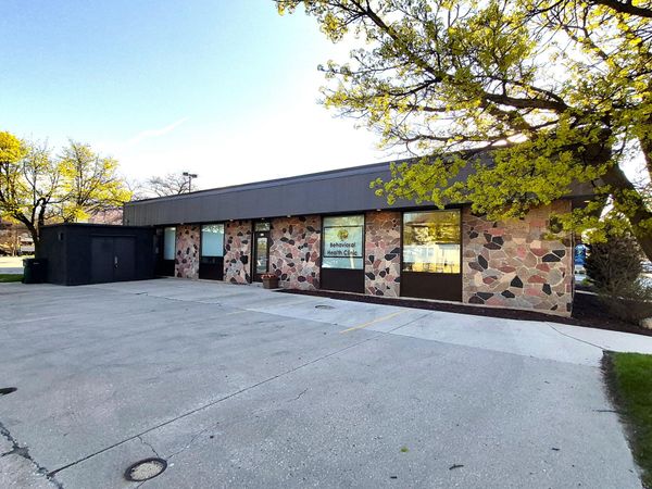 703 N 9th St, Sheboygan, WI 53081
