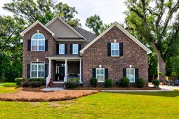 5551 Crescent View Drive photo 4