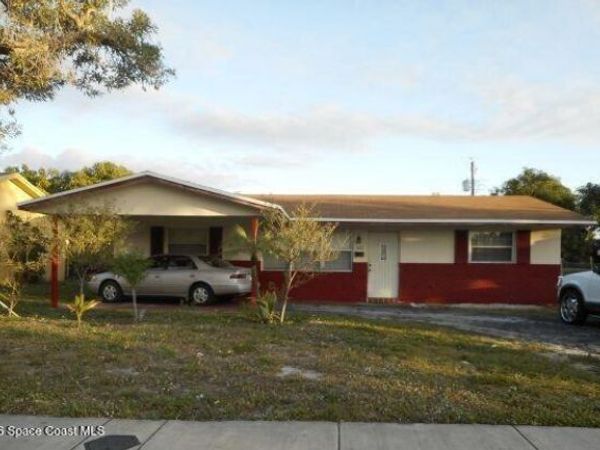 441 NE 30th Court , Pompano Beach, FL 33062