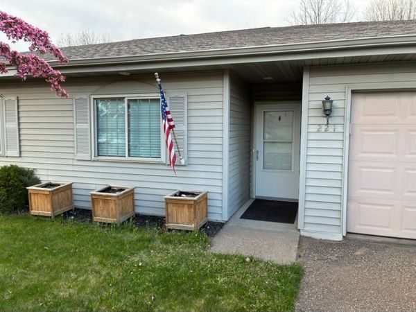 221 Helen Street, Roberts, WI 54023