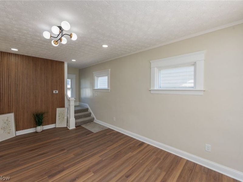 1272 Warren Road, Lakewood, OH 44107 Photo 13