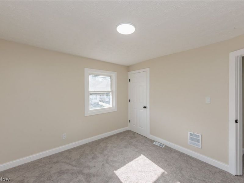 1272 Warren Road, Lakewood, OH 44107 Photo 30