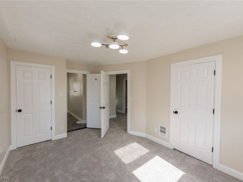 1272 Warren Road, Lakewood, OH 44107 Photo 32