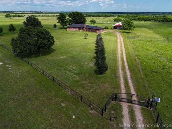 11252 S Hwy 377, Kingston, OK 73439