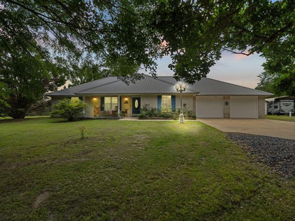 1656 Jeane Chapel , Leesville, LA 71446