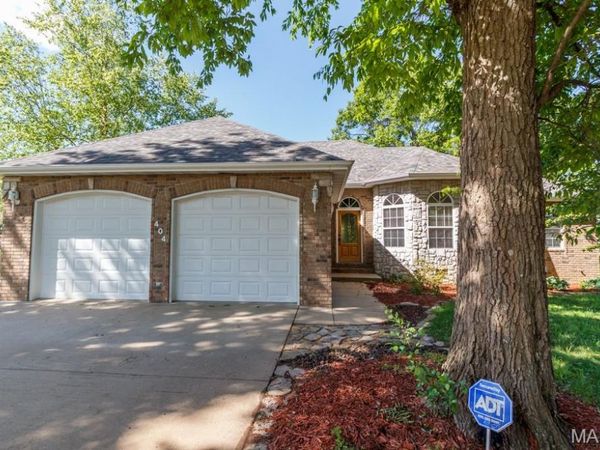 404 MAGNOLIA Court, Lebanon, MO 65536