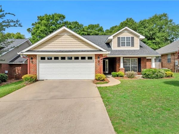 2520 Rosebud Drive, Mobile, AL 36695
