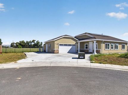 5955 Cortes Ct, Sacramento, CA 95824 Photo