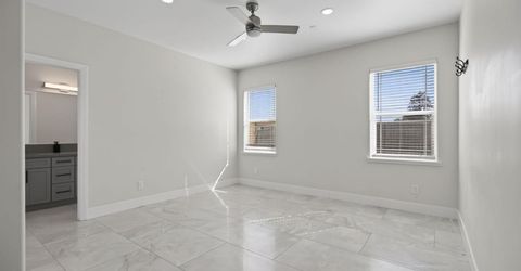 5955 Cortes Ct, Sacramento, CA 95824 Photo
