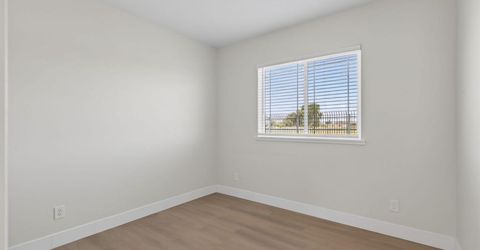 5955 Cortes Ct, Sacramento, CA 95824 Photo