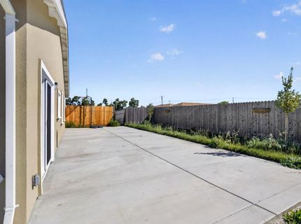 5955 Cortes Ct, Sacramento, CA 95824 Photo