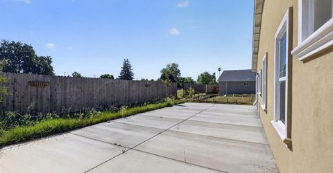 5955 Cortes Ct, Sacramento, CA 95824 Photo