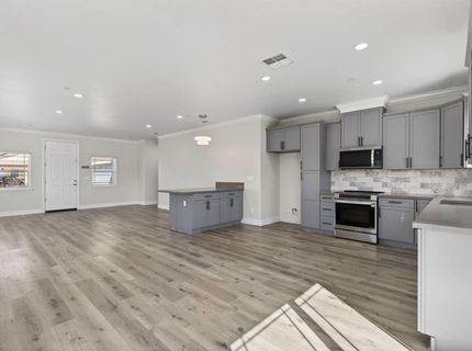 5955 Cortes Ct, Sacramento, CA 95824 Photo