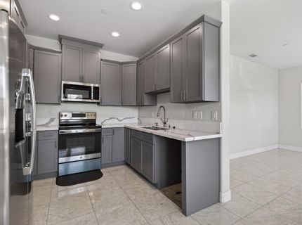 5960 Cortes Ct, Sacramento, CA 95824 Photo
