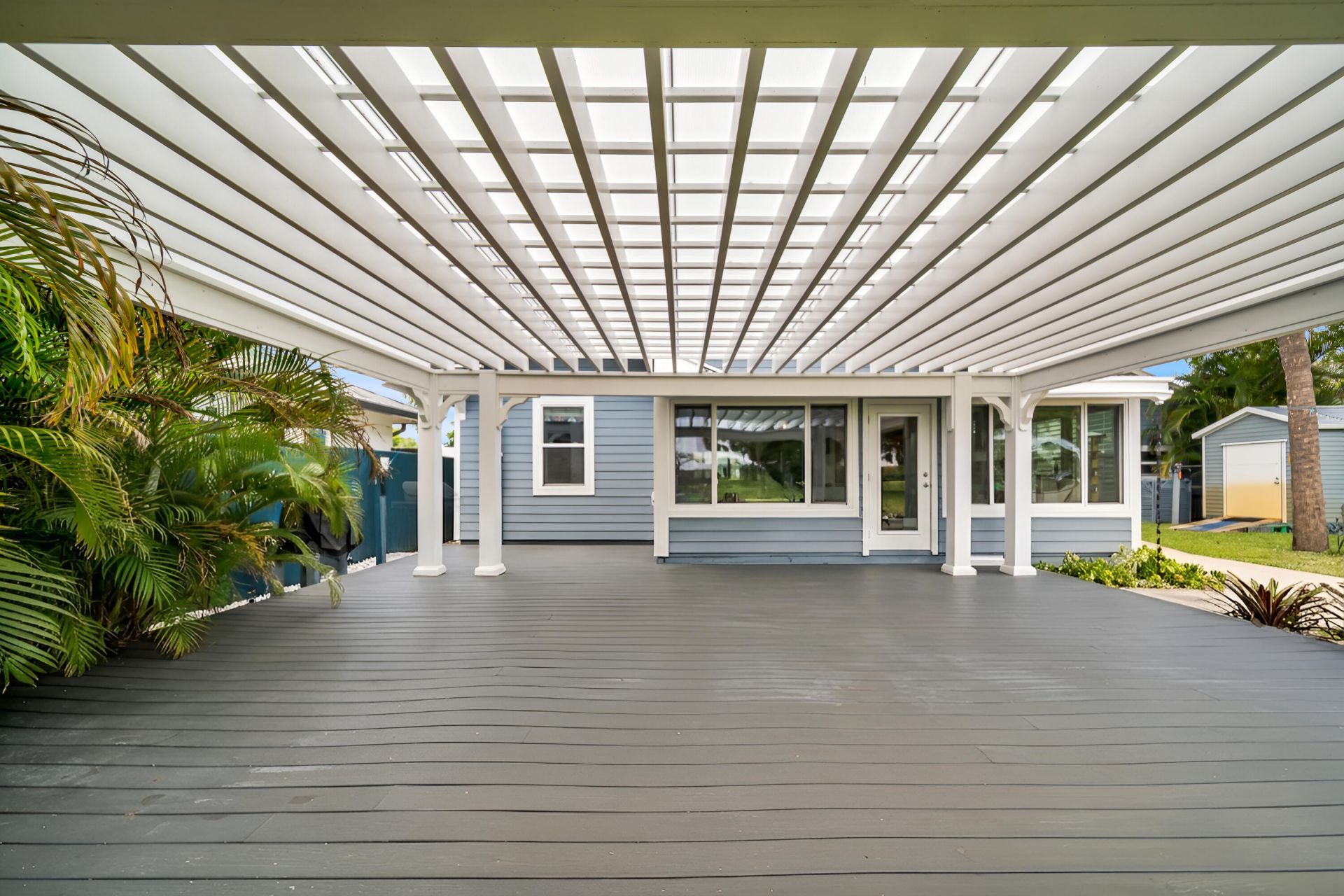 1408 N Lakeside Drive, Lake Worth Beach, FL 33460 Photo