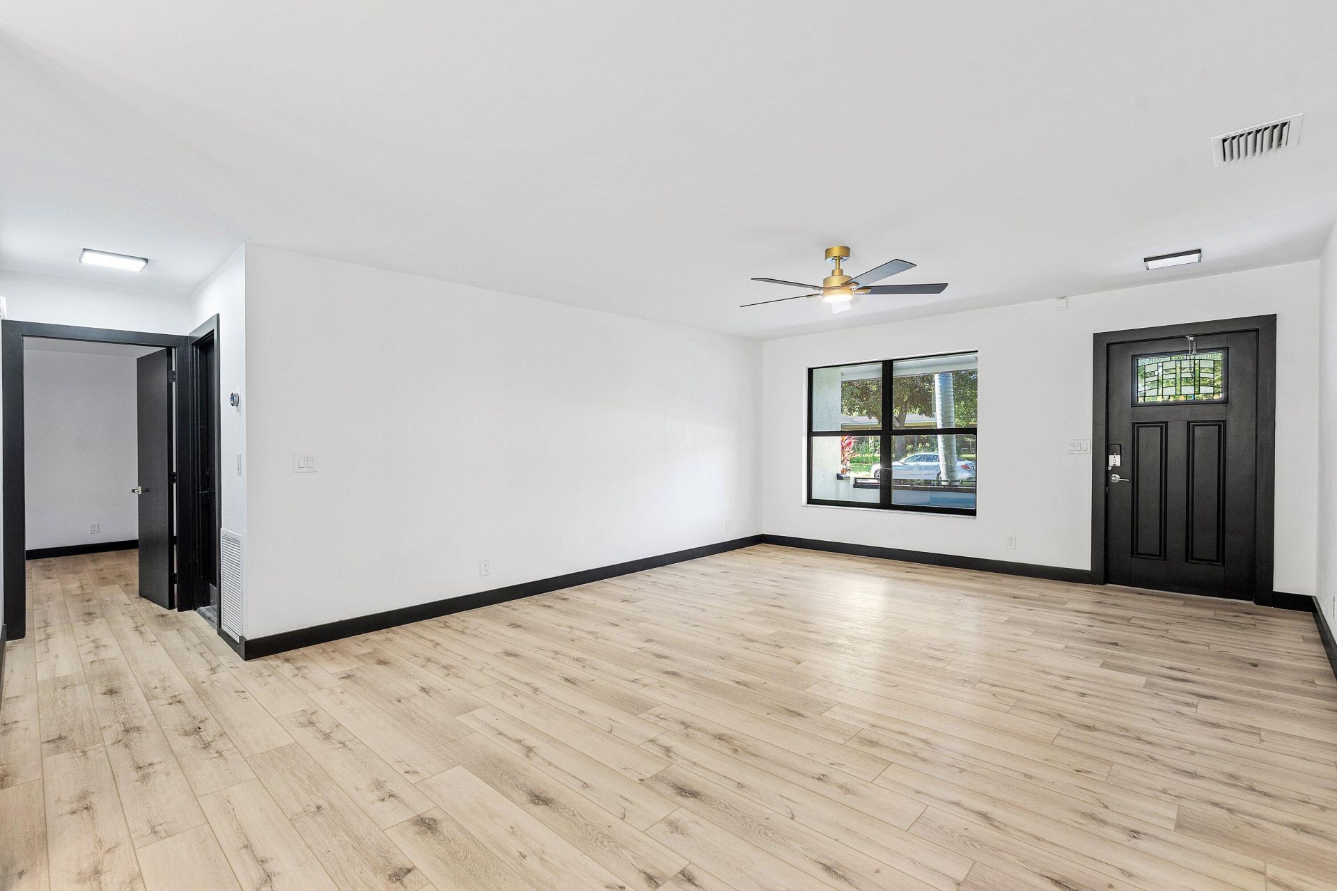 299 Sandpiper Avenue, Royal Palm Beach, FL 33411 Photo