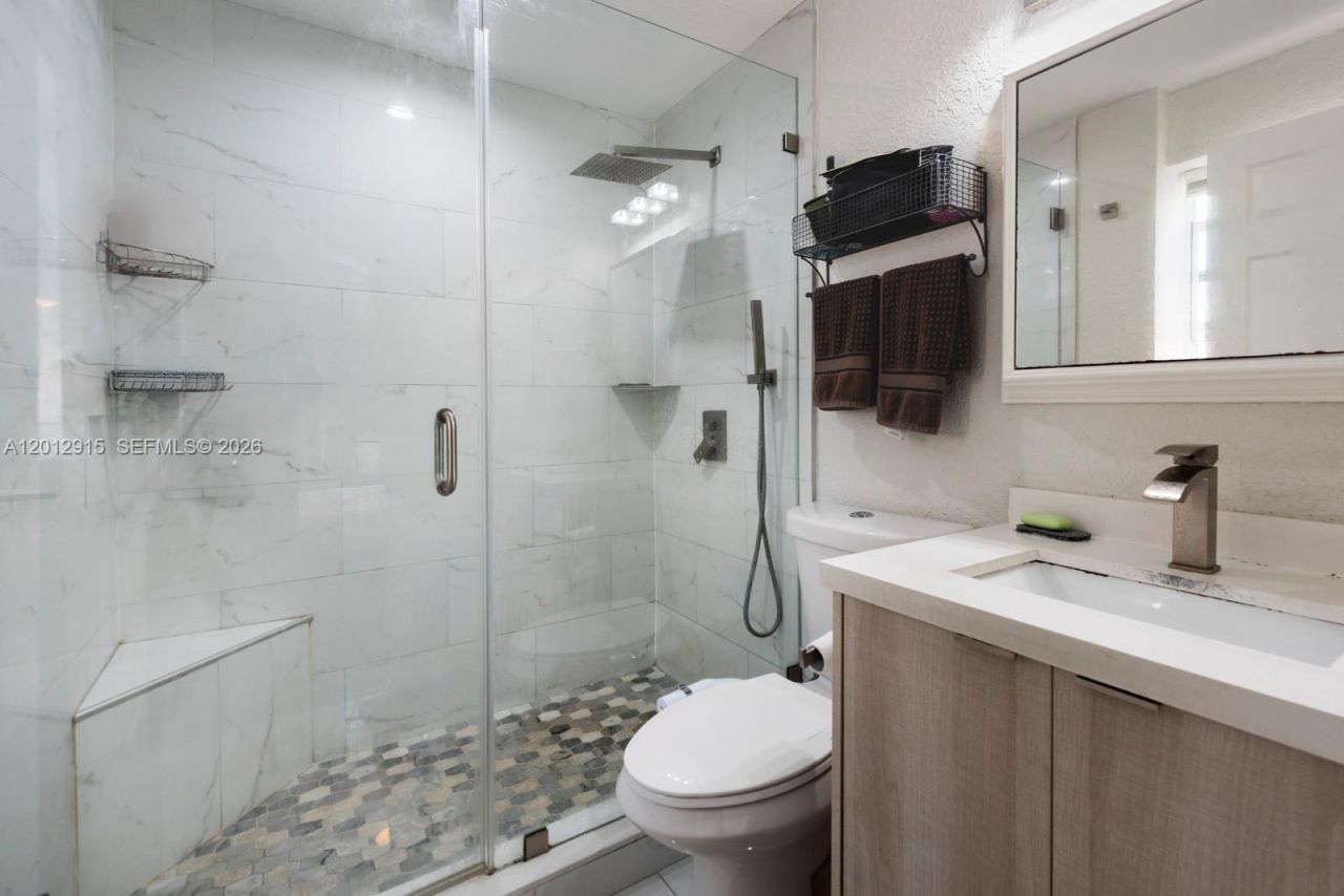 5224 NE 1st Ave , Fort Lauderdale, FL 33334 Photo