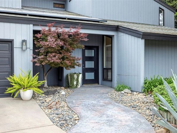 6638 N Marty, Fresno, CA 93711