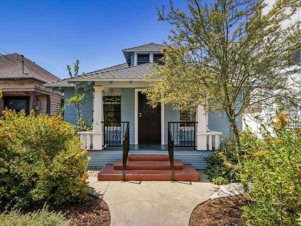 430 E 30th Street, Los Angeles, CA 90011
