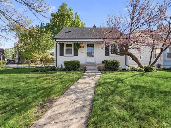 23080 Audette Street, Dearborn, MI 48124