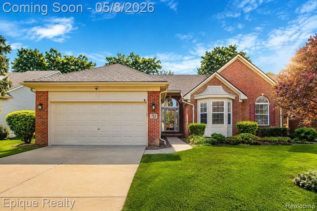 753 Woodhaven Drive, Commerce Township, MI 48390 Main Photo