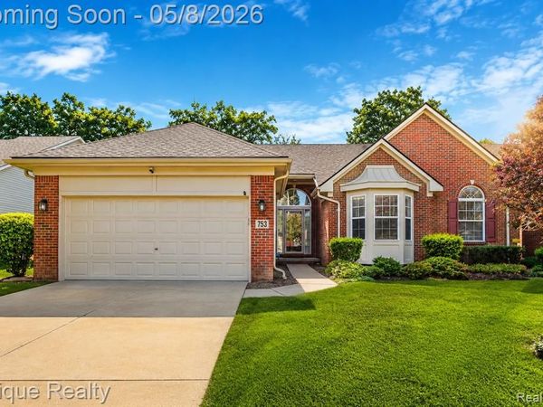 753 Woodhaven Drive, Commerce Twp, MI 48390