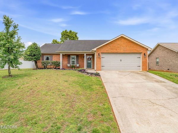 466 Mill Creek Drive, Loudon, TN 37774