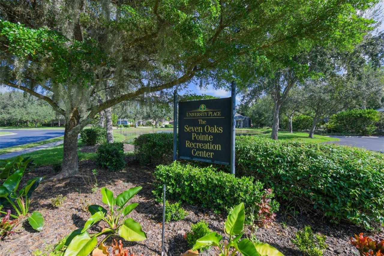7806 Drayton Circle, Bradenton, FL 34201 Photo