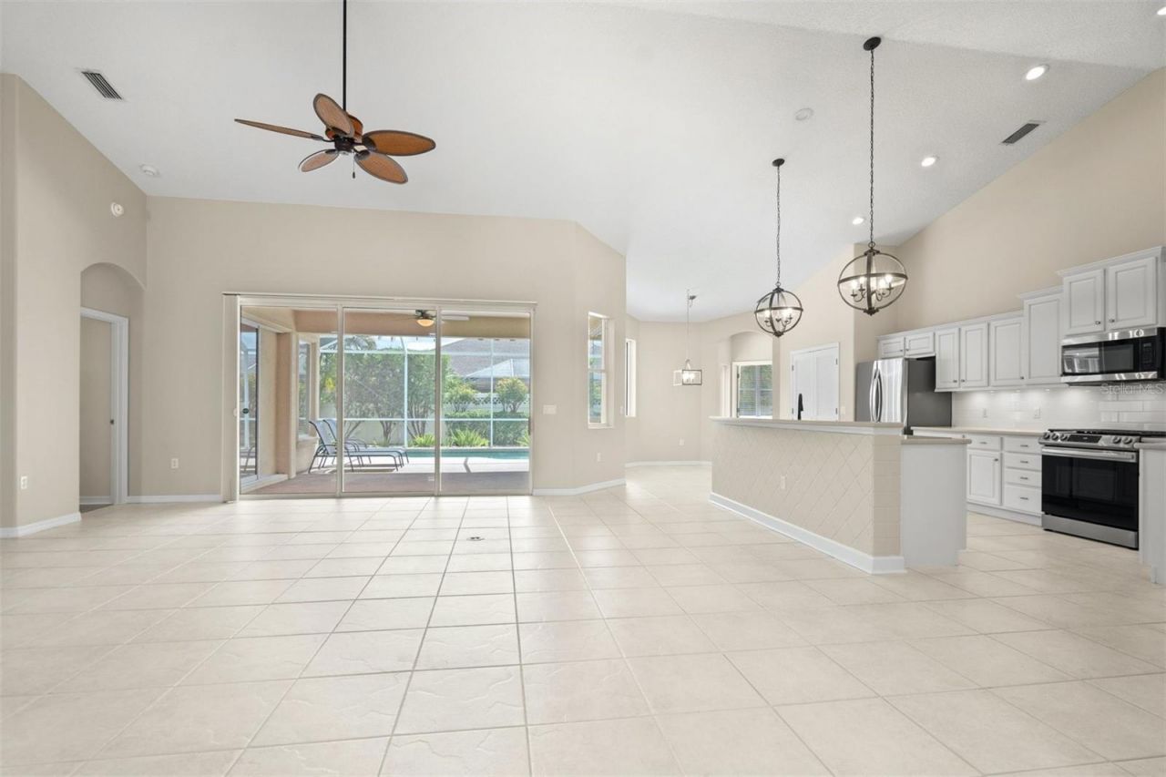 7806 Drayton Circle, Bradenton, FL 34201 Photo