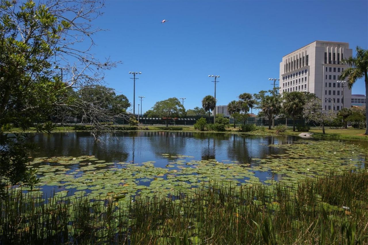 1676 Oak Street , Sarasota, FL 34236 Photo